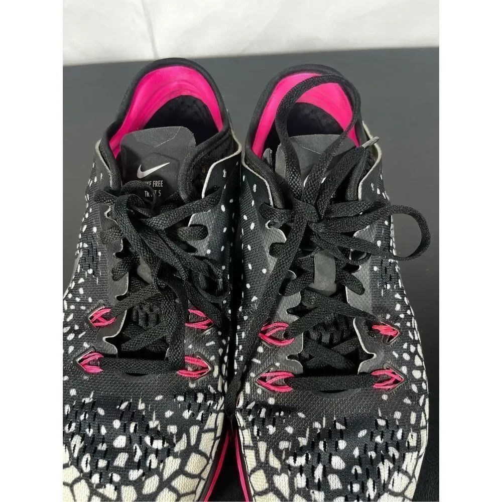 Nike Free 5.0 running shoes